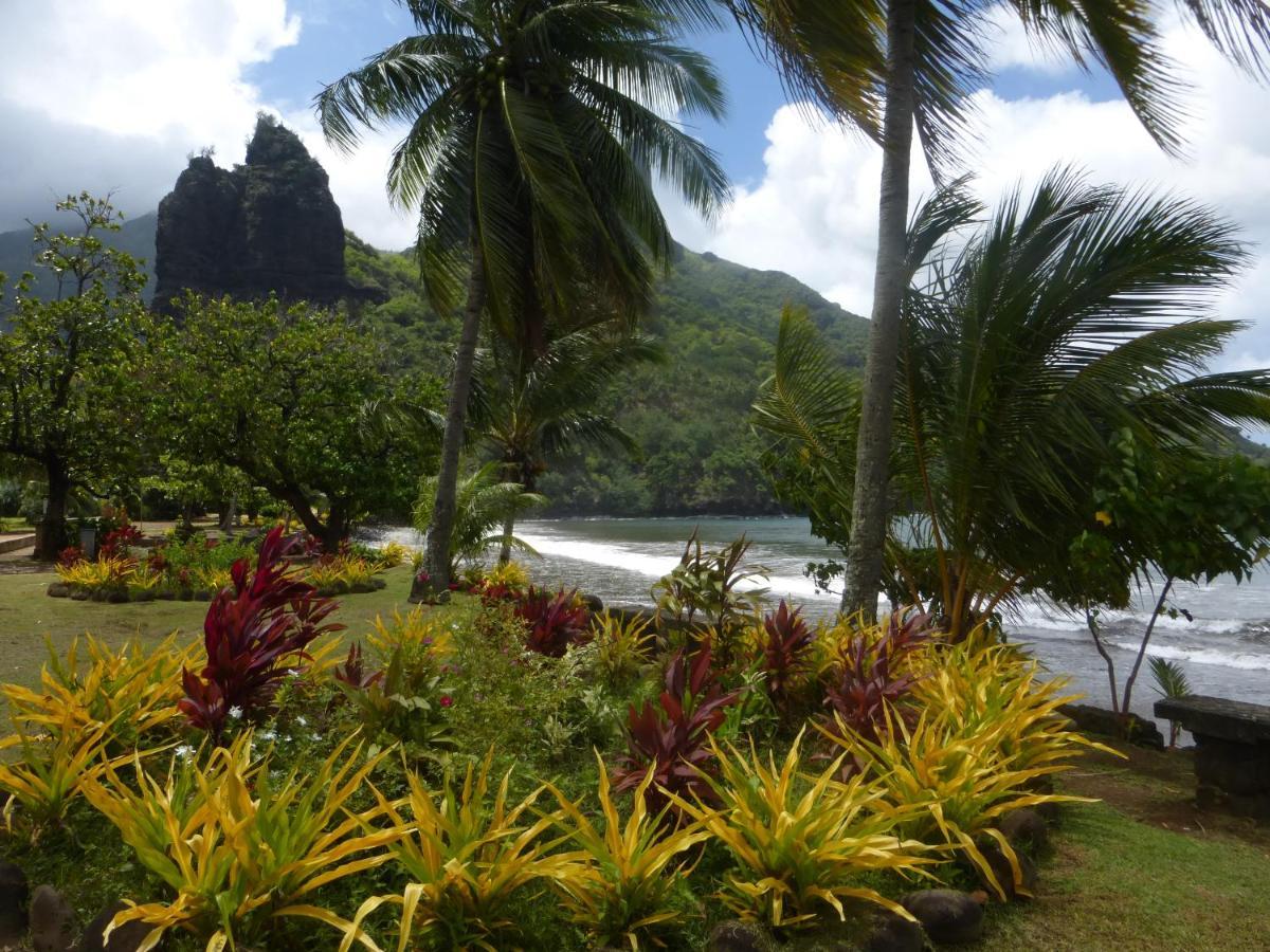 Fare Manutea Hotel Nuku Hiva Buitenkant foto