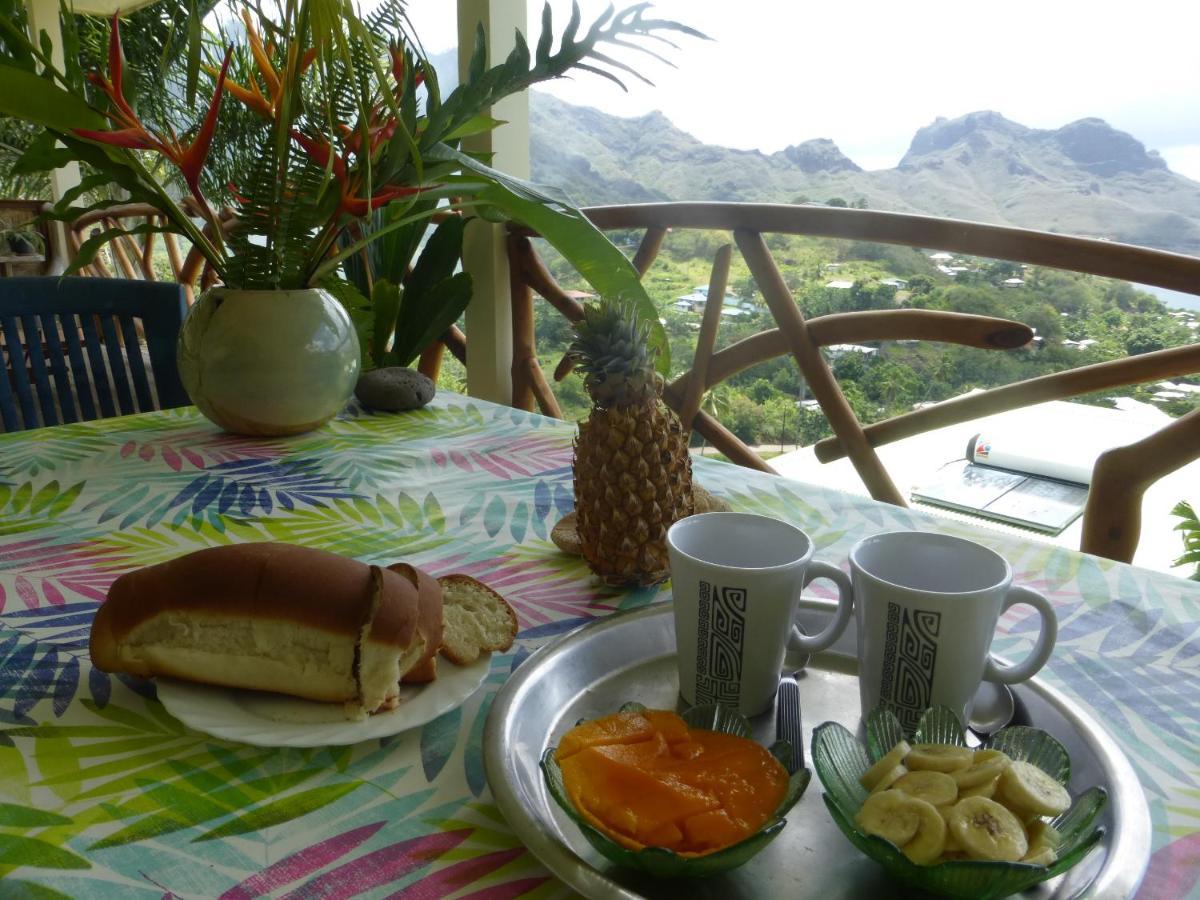 Fare Manutea Hotel Nuku Hiva Buitenkant foto