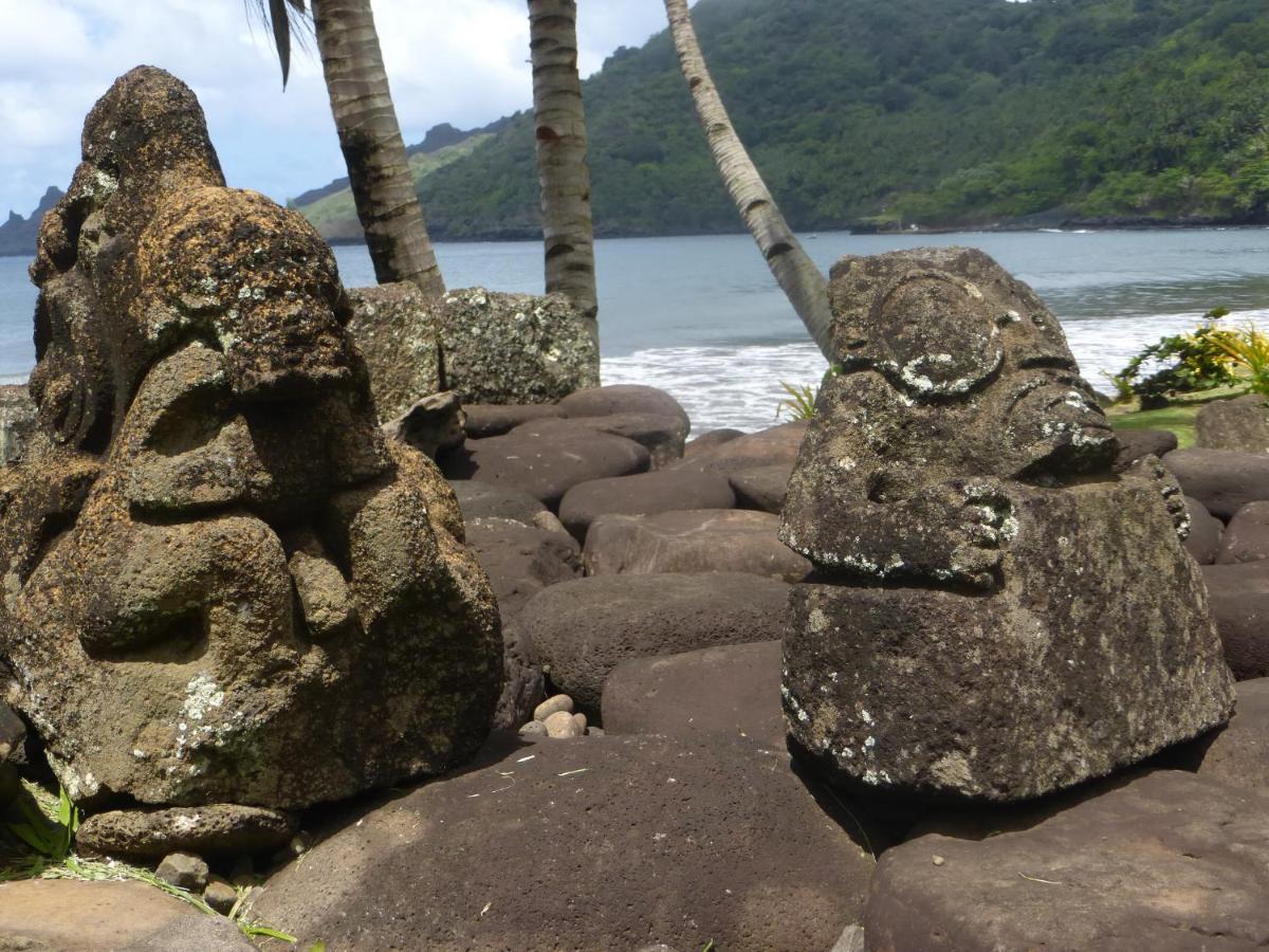 Fare Manutea Hotel Nuku Hiva Buitenkant foto