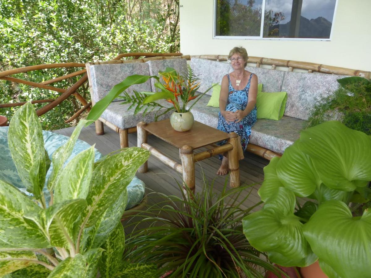 Fare Manutea Hotel Nuku Hiva Buitenkant foto