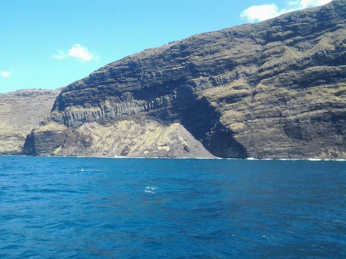 Fare Manutea Hotel Nuku Hiva Buitenkant foto